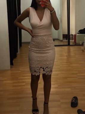 Lipsy Blush Pink V-Neck Evening Dress